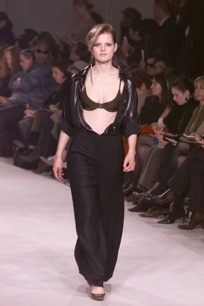 Look 7